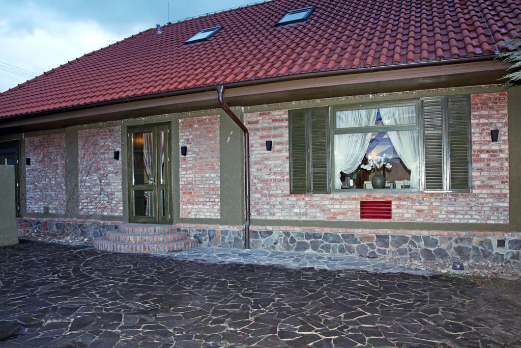 Barock Restaurant & Pension Topoľčany الغرفة الصورة