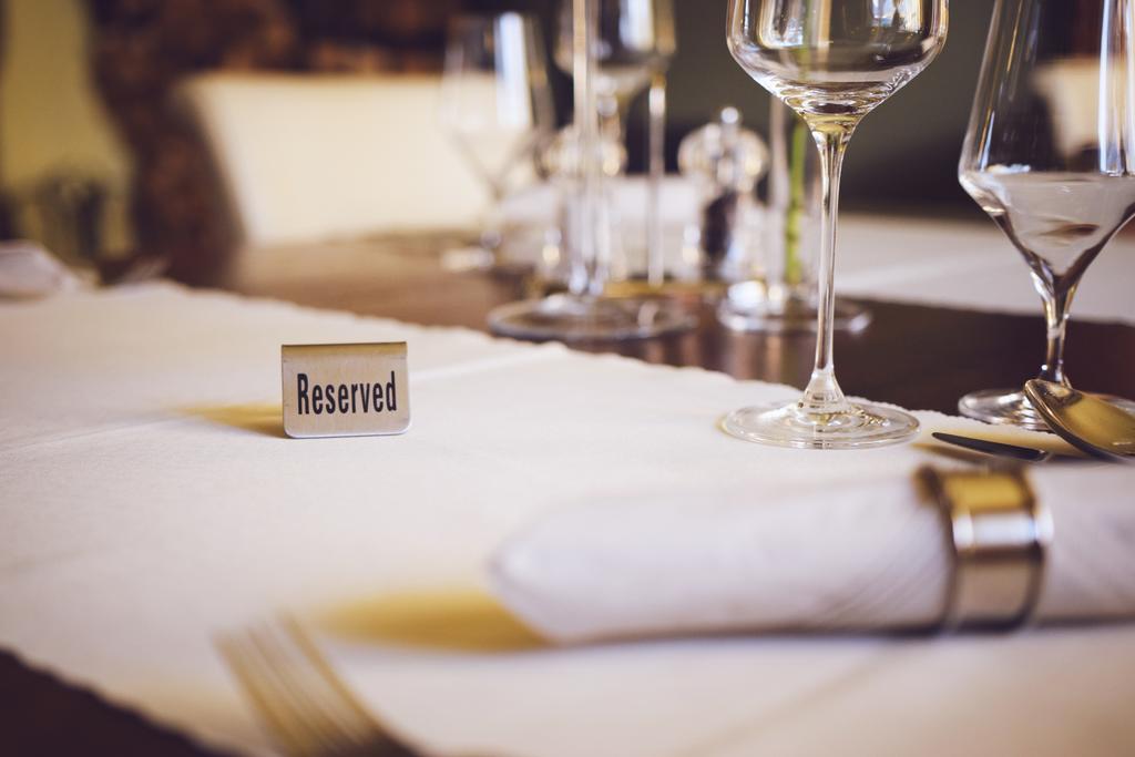 Barock Restaurant & Pension Topoľčany المظهر الخارجي الصورة